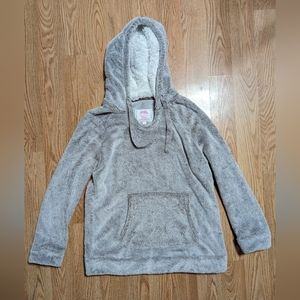 Member's Mark Cozy Plush Pullover in Oatmeal and Cream